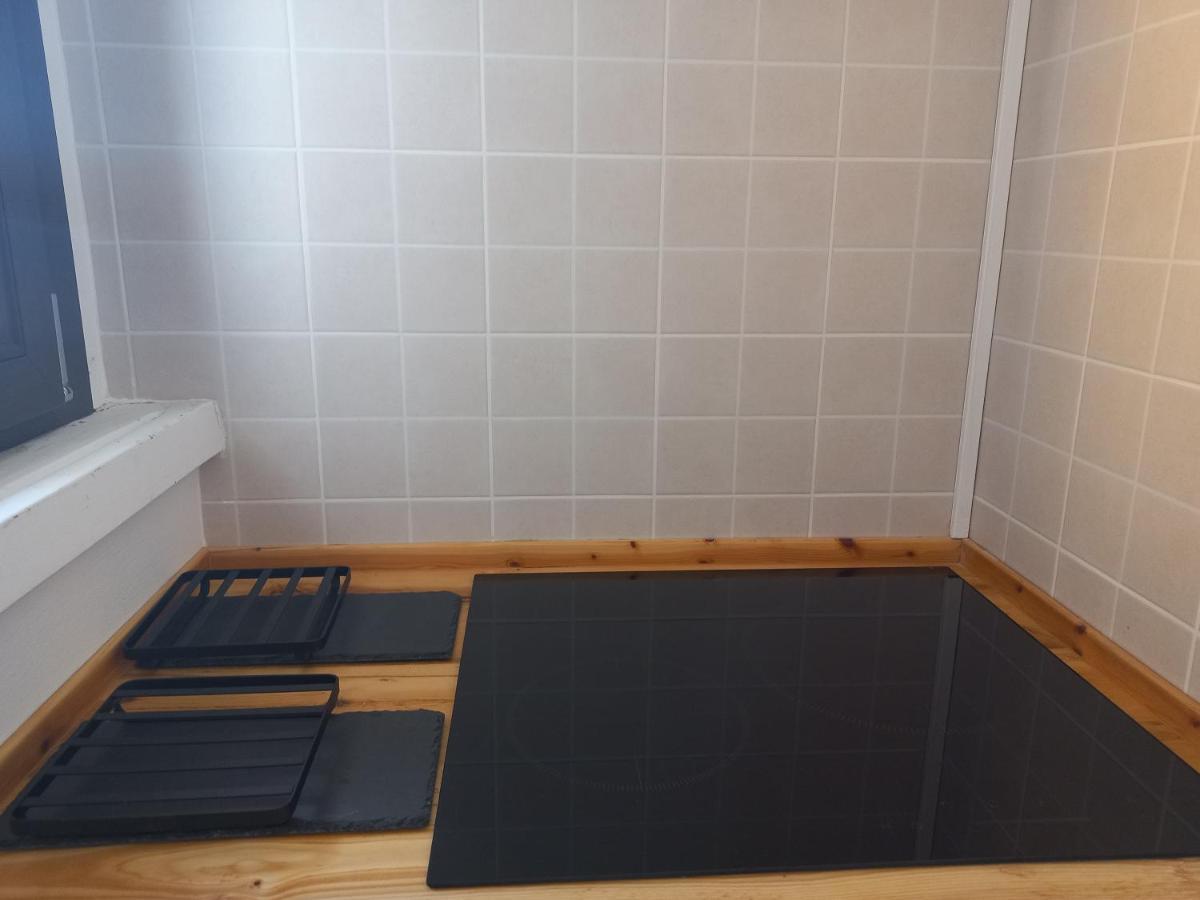 גביראטה Appartamento Miralago Con Giardino Sul Lago מראה חיצוני תמונה